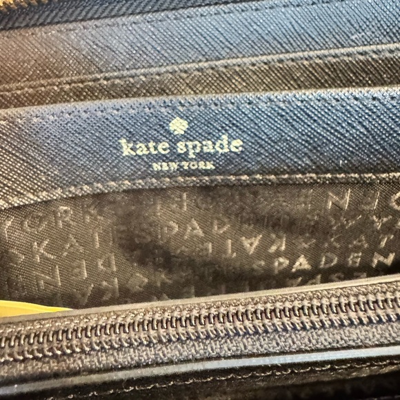 Kate Spade Zip Continental Wallet Black Saffiano Leather w/ Gold Hardware EUC - Picture 14 of 16